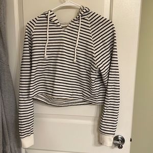 Cropped Hoodie